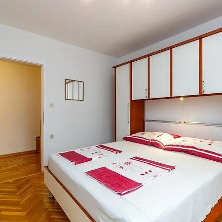 Holiday House Margeta Affittacamere Kaštelir