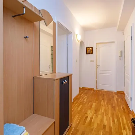 Holiday House Margeta Kaštelir