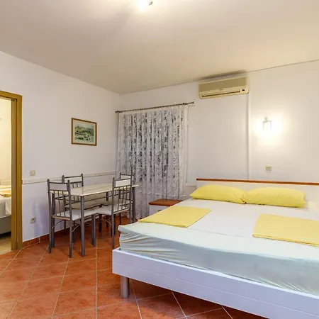 Holiday House Margeta